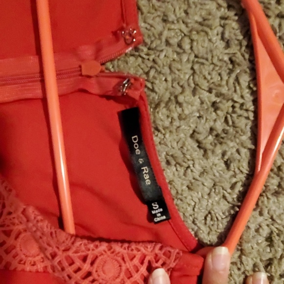 Doe & Rae Red Dress - Picture 3 of 3